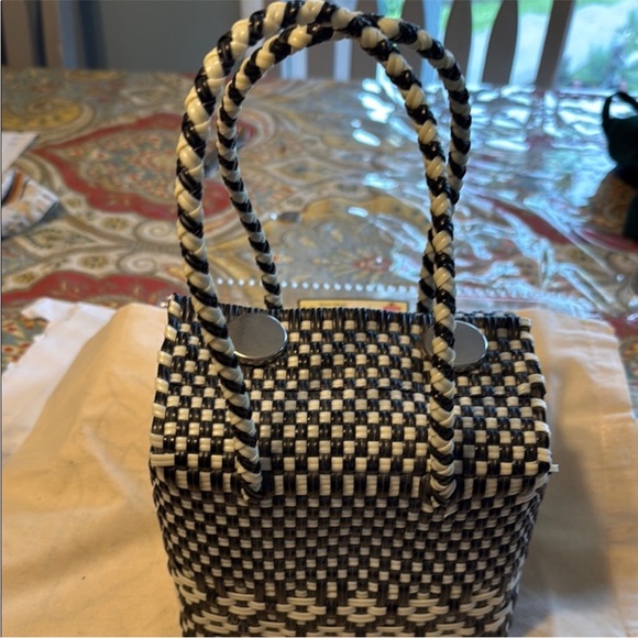 Handbags - Stylish Black and White Woven‎ Handbag